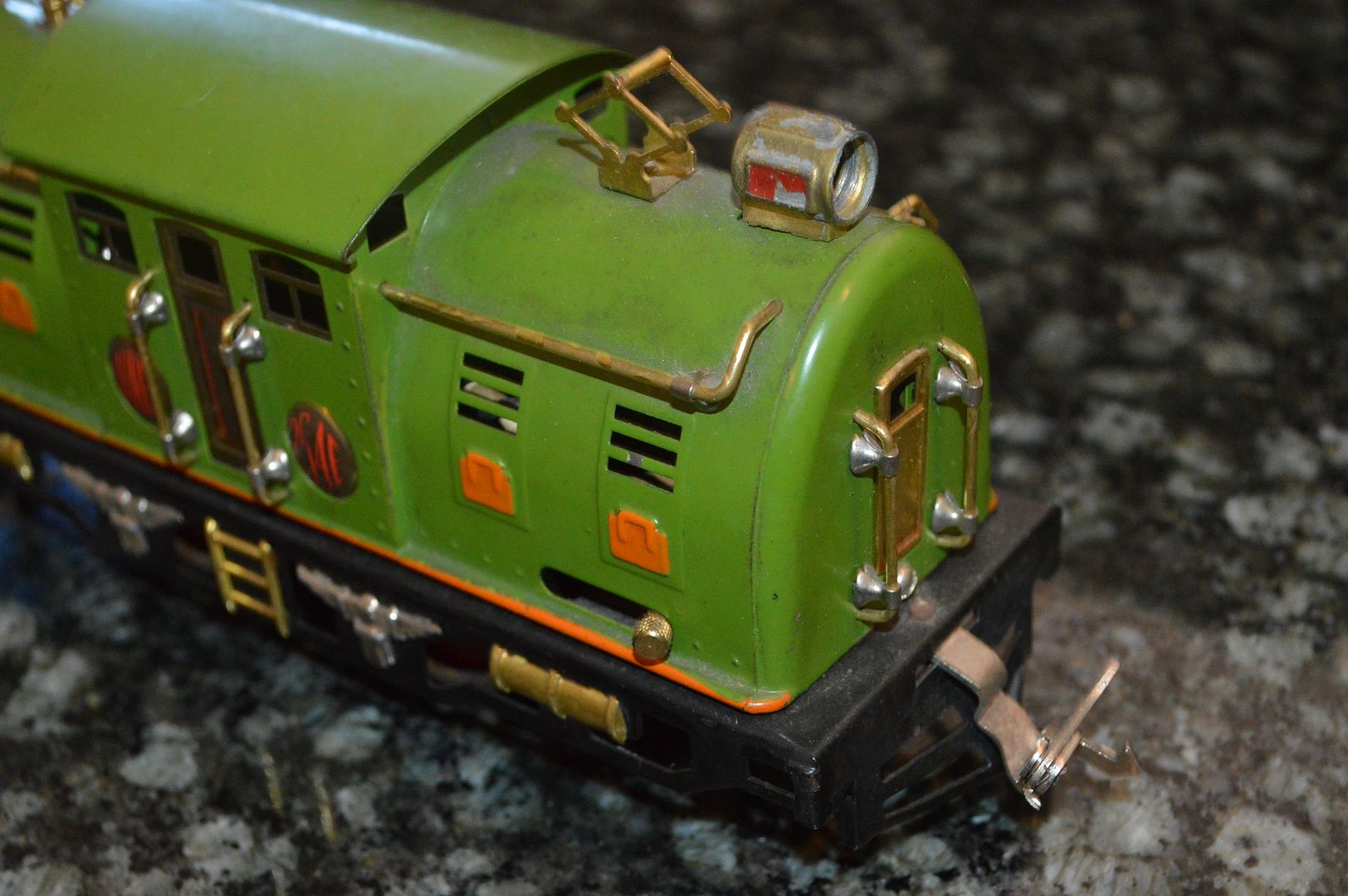 RARE 1930 ERA VINTAGE LIONEL TRAIN SET WITH BOXES AND MASTER BOX